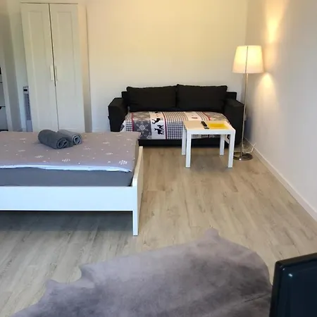 Apartment-gruenau Lägenhet Leipzig